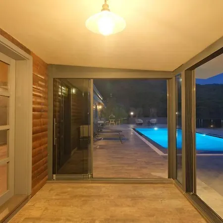 Luxurious And Serene Surrounded By Stunning Mountain View 4* Fethiye